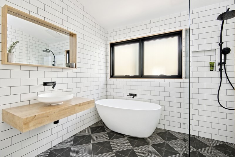 What Role Do Aluminium Awning Windows Play in a House or Office?