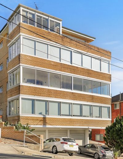 Aluminium windows and doors