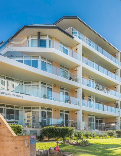 Aluminium windows and doors