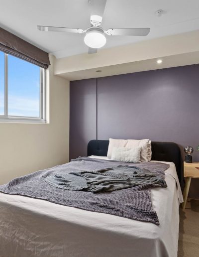 Aluminium sliding window