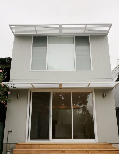 Aluminium windows and doors