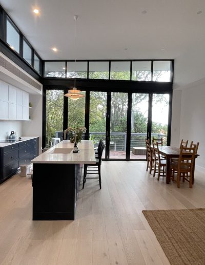 Sliding door, Fixed windows