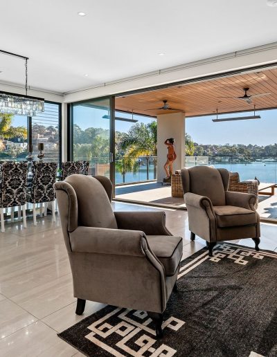 Aluminium sliding doors