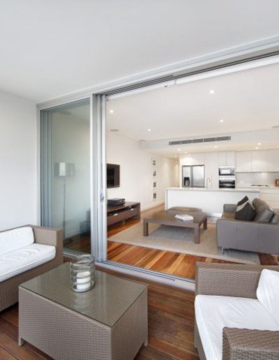 Aluminium sliding doors