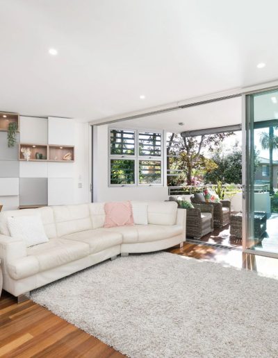 Aluminium sliding doors