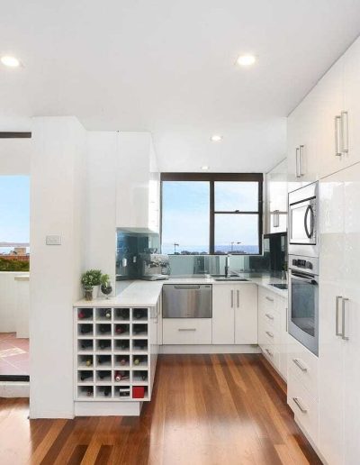 Aluminium sliding doors, Double hung windows