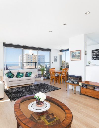 Aluminium sliding windows