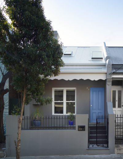 Double hung windows facade