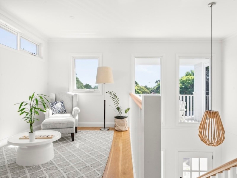 awning window