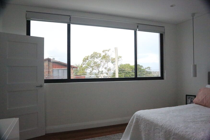 500 Series Sliding Window